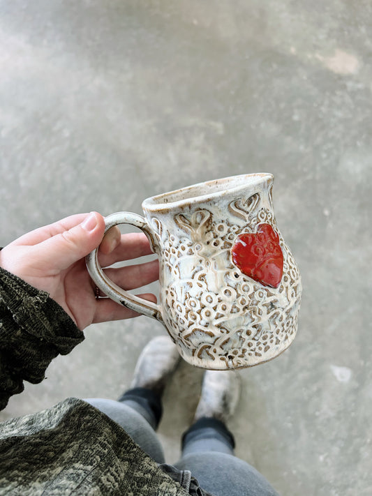 Large mug with heart |