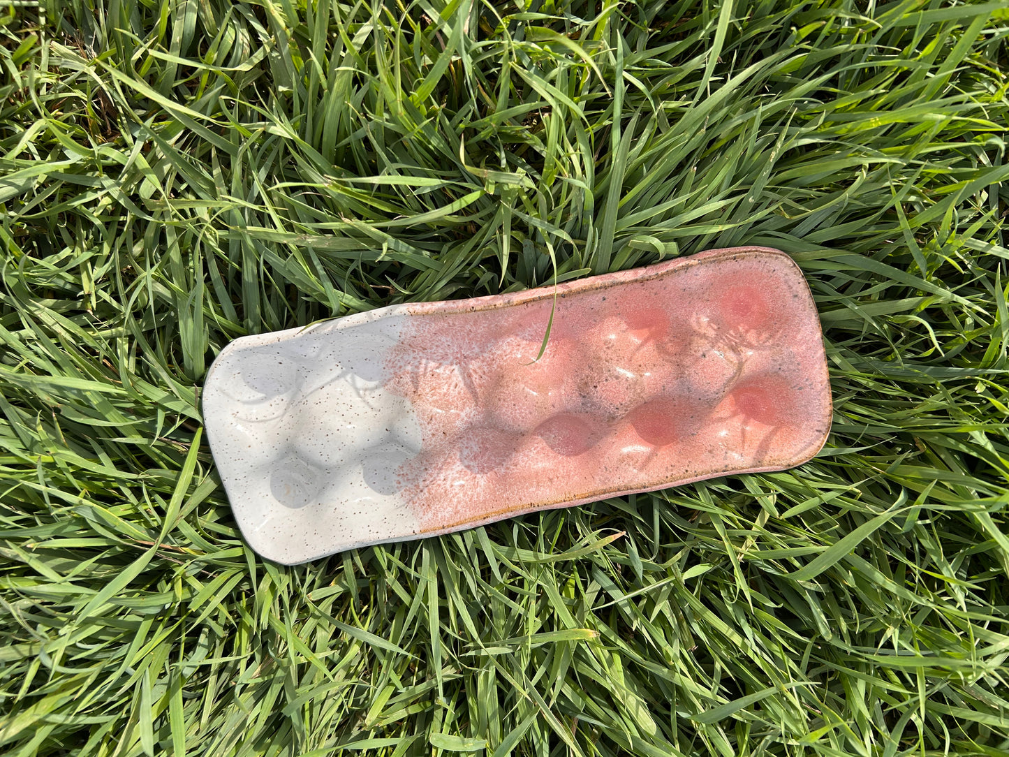 Egg tray | simple pink