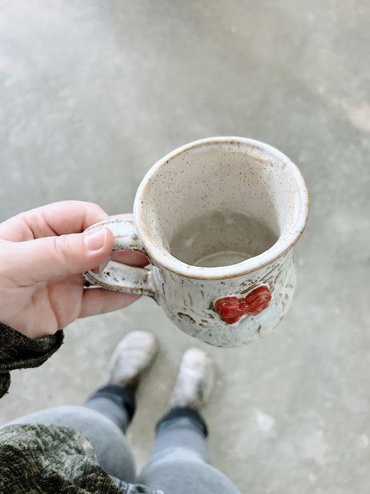 Medium red bow mug |