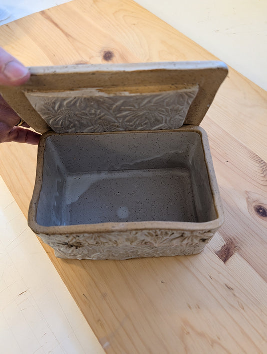 Coneflower Butter Box - Elise