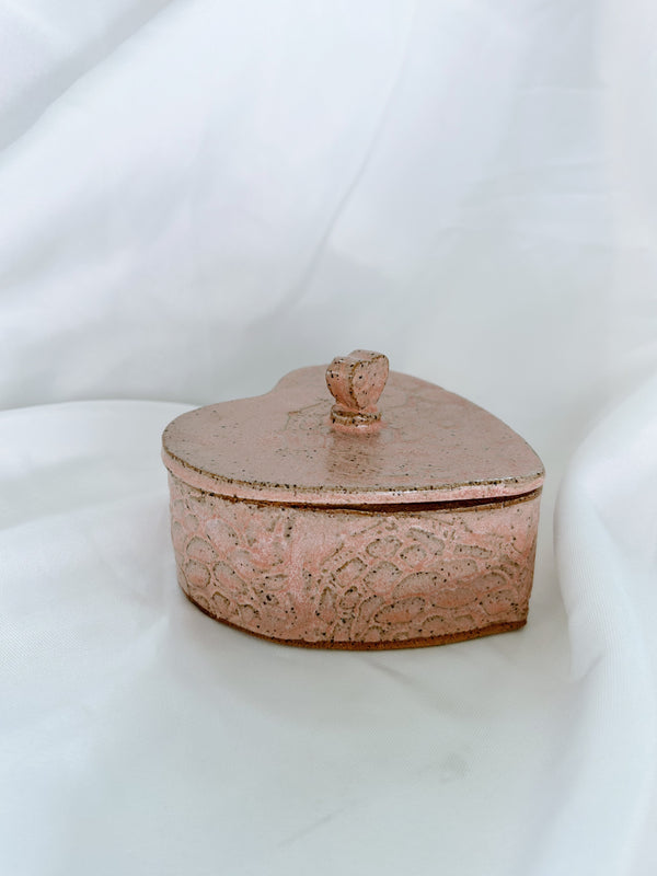 Heart trinket box | pink