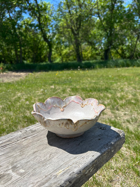 Petal bowl | Elise