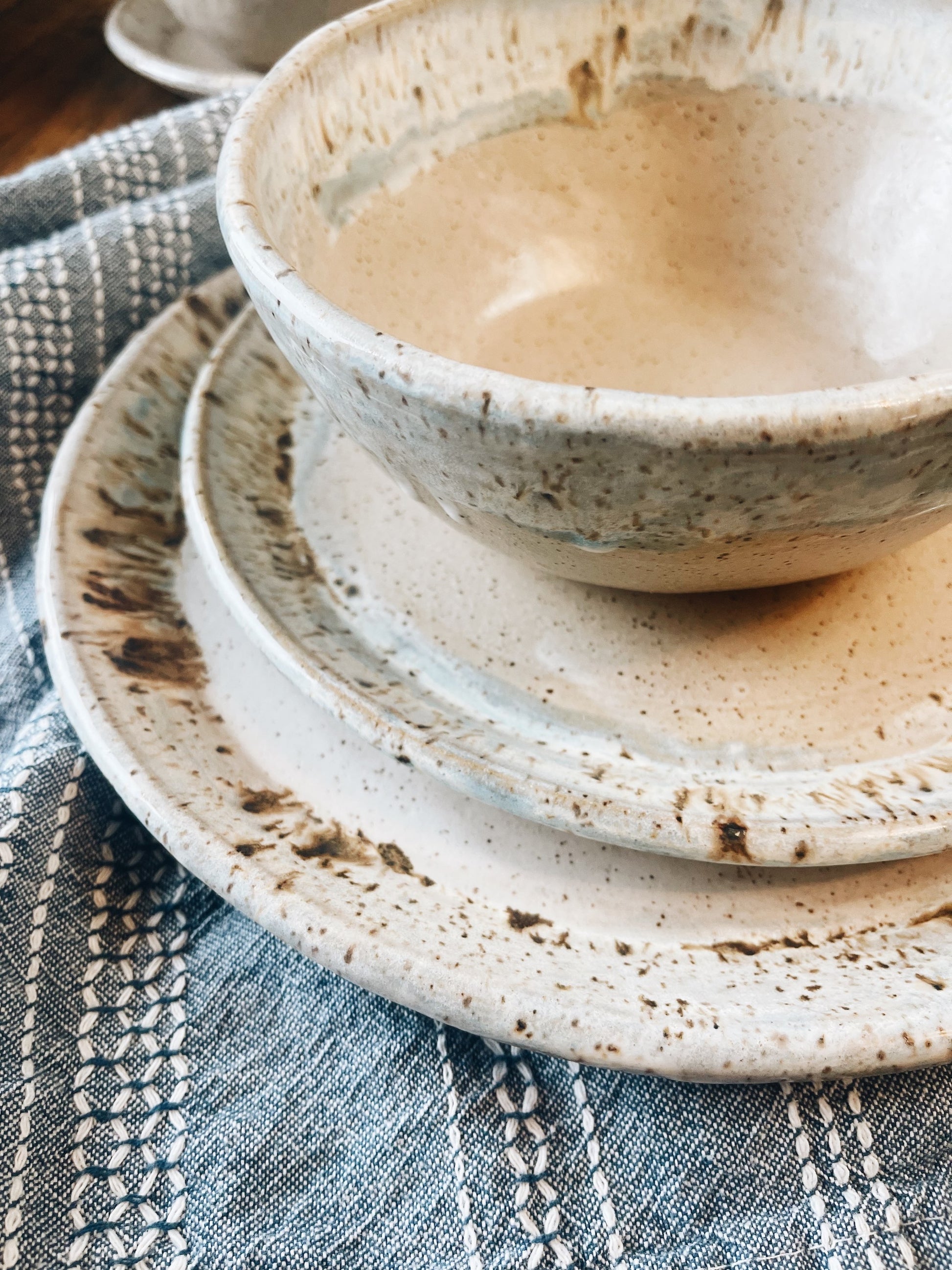Quail egg dinnerware PREORDER  image 7