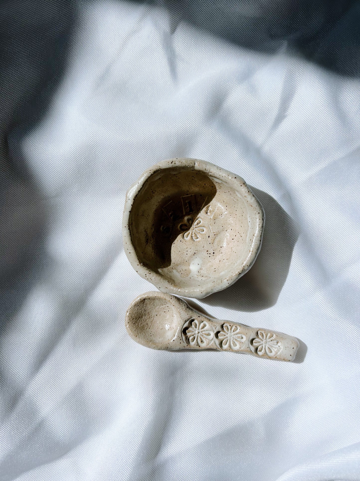 Mini salt dish | cream