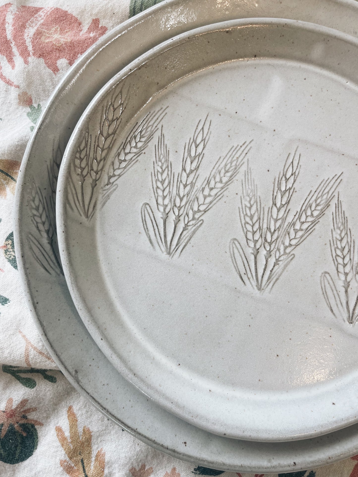 White wheat dinnerware PREORDER image 1
