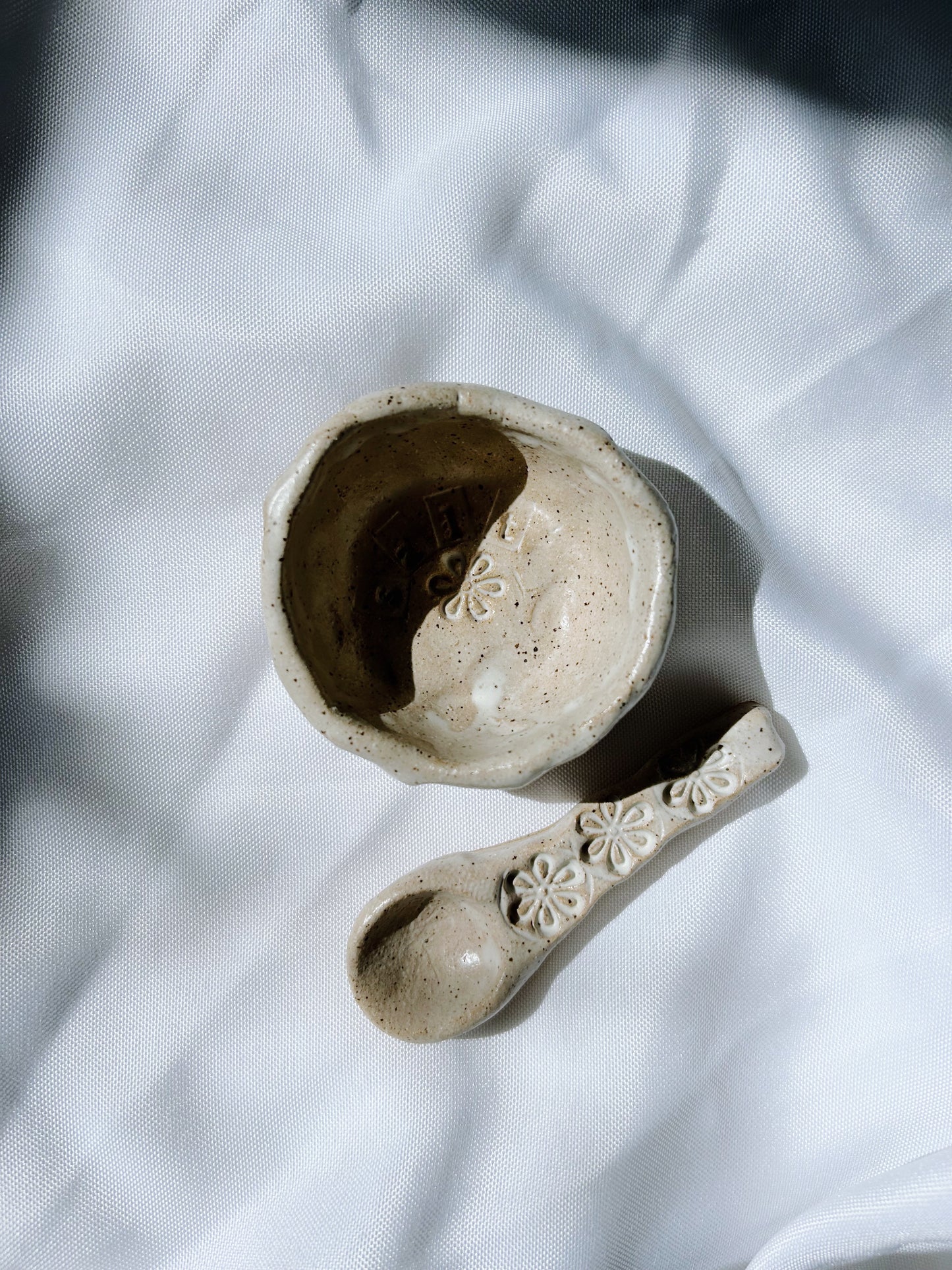 Mini salt dish | cream