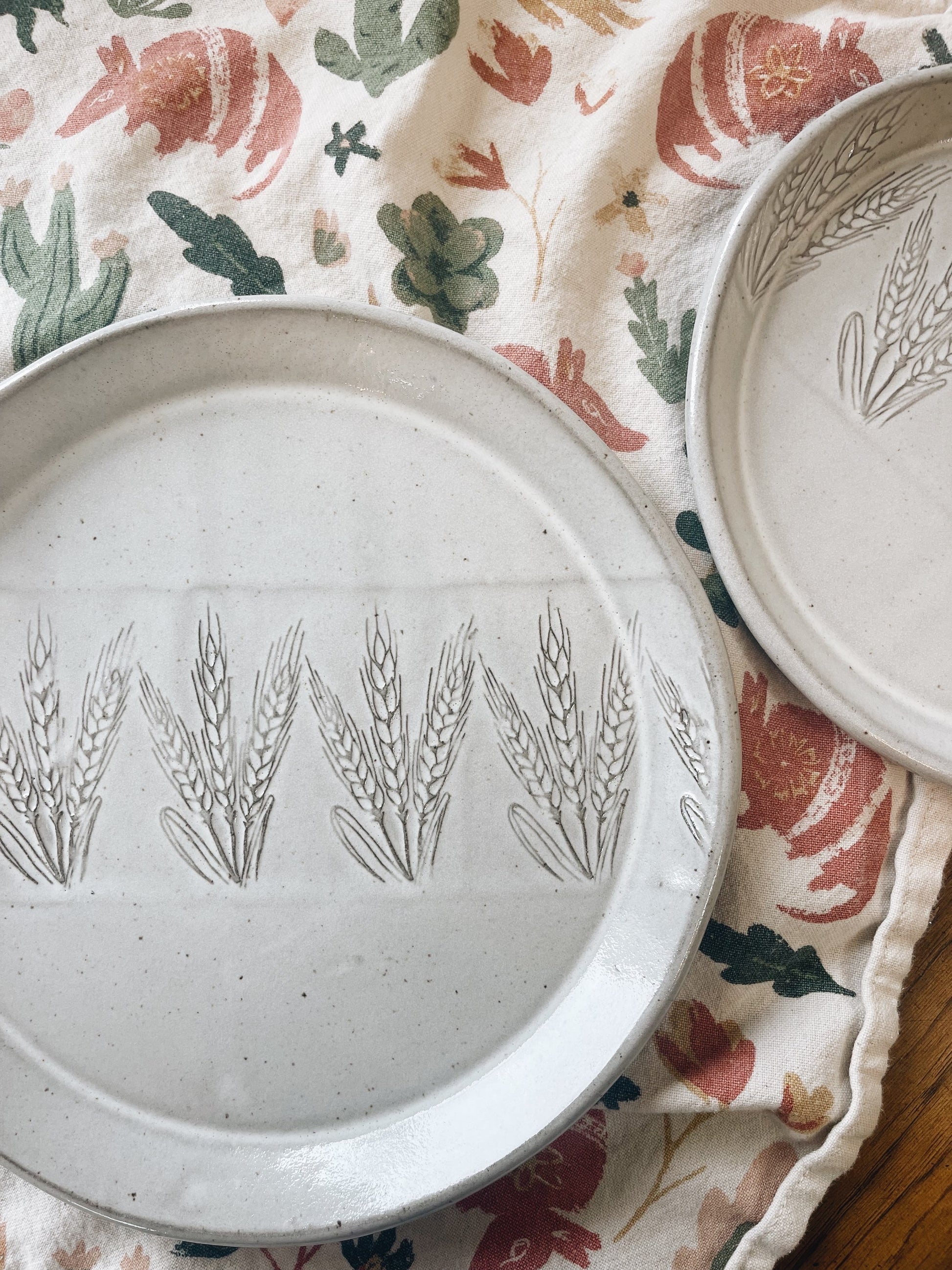 White wheat dinnerware PREORDER image 2