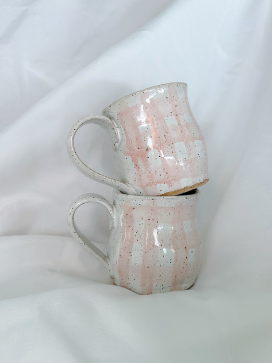 Gingham mug | pink