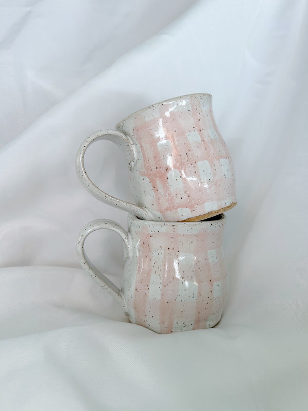 Gingham mug | pink