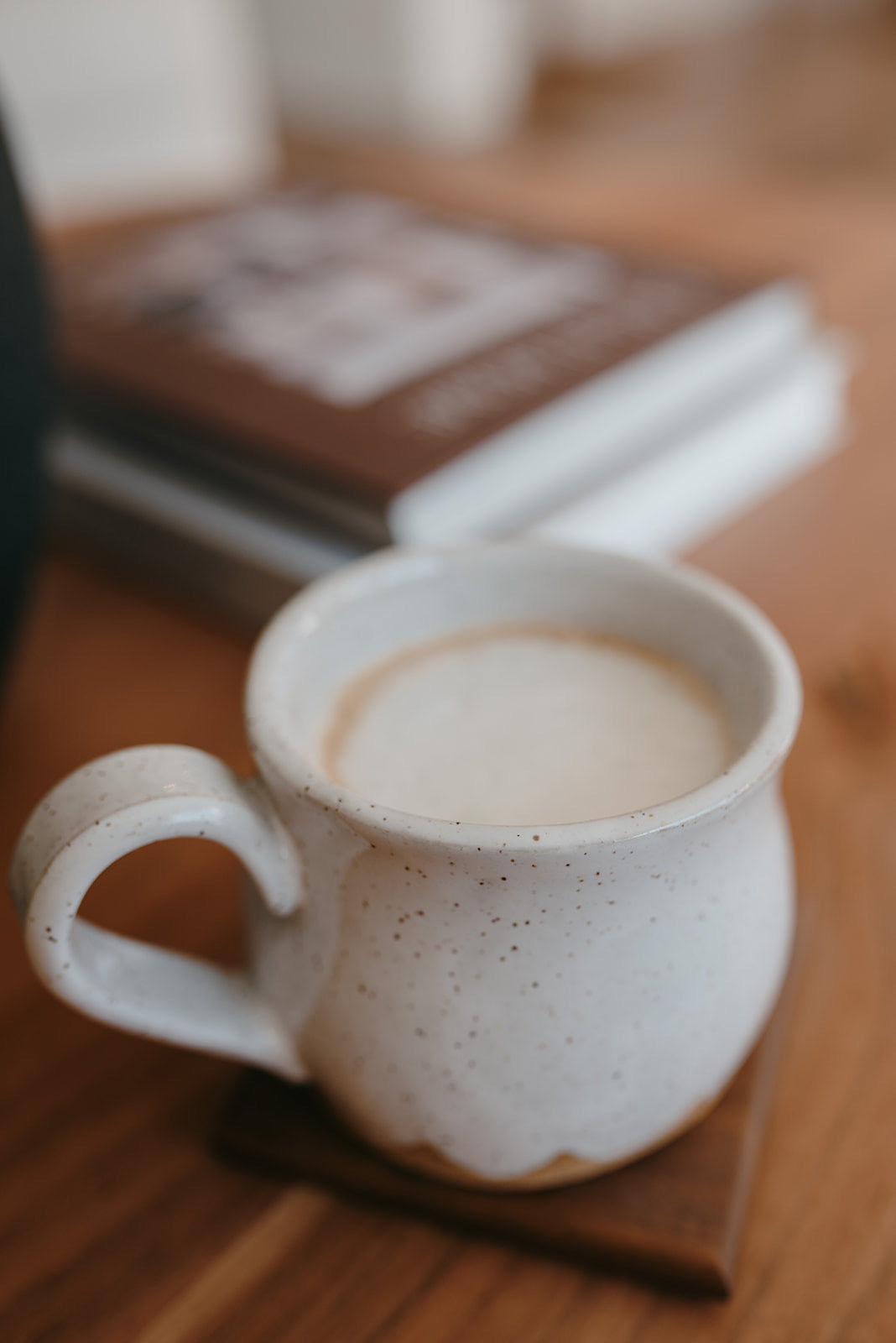 PREORDER - Scalloped mug