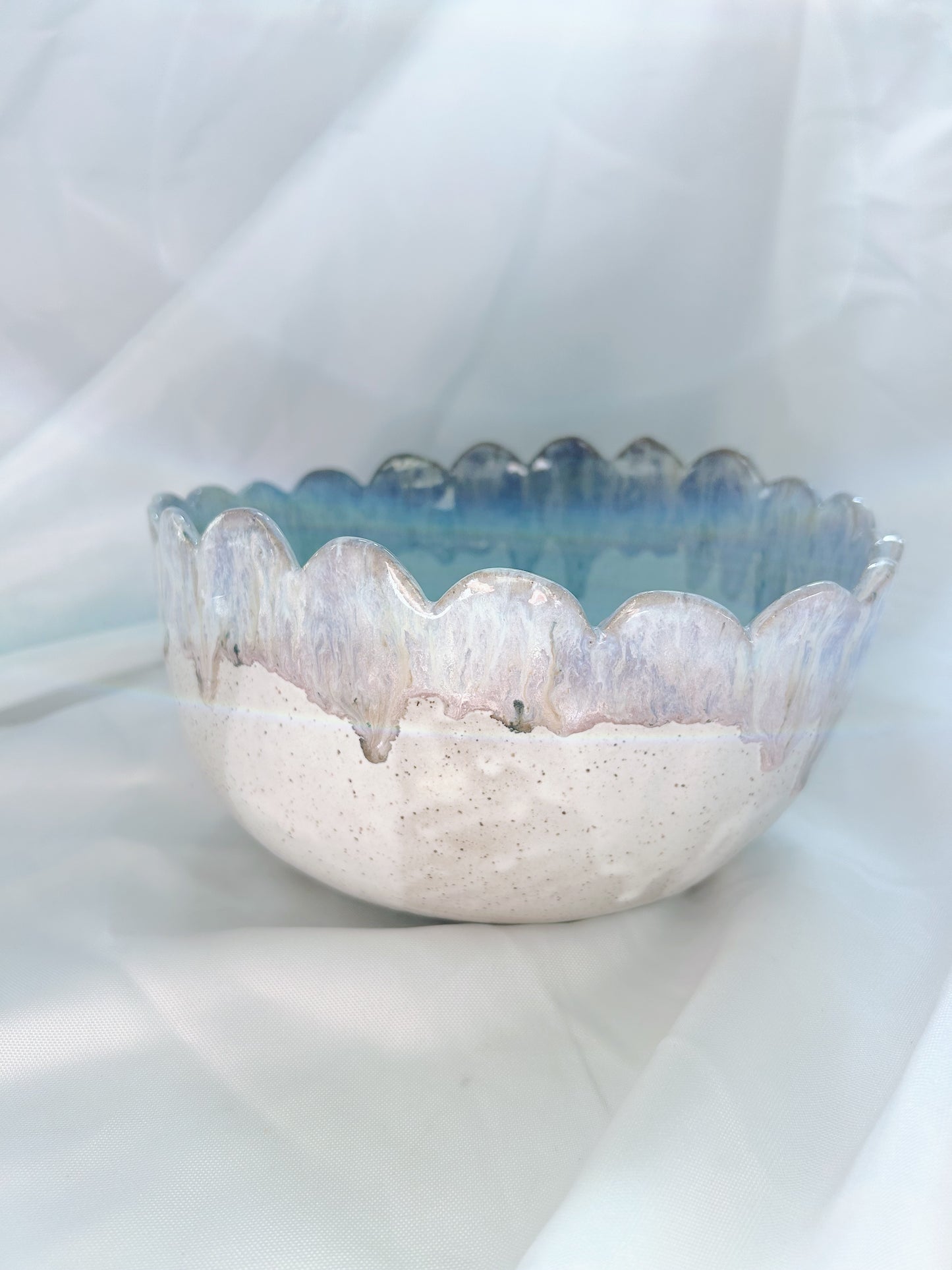 Large scalloped bowl | Lavender Mist