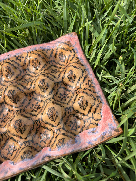 Floral egg tray