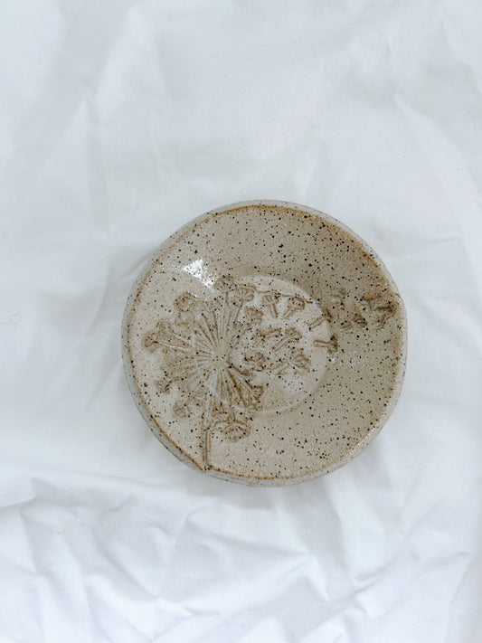 dandelion tea dish | oatmeal