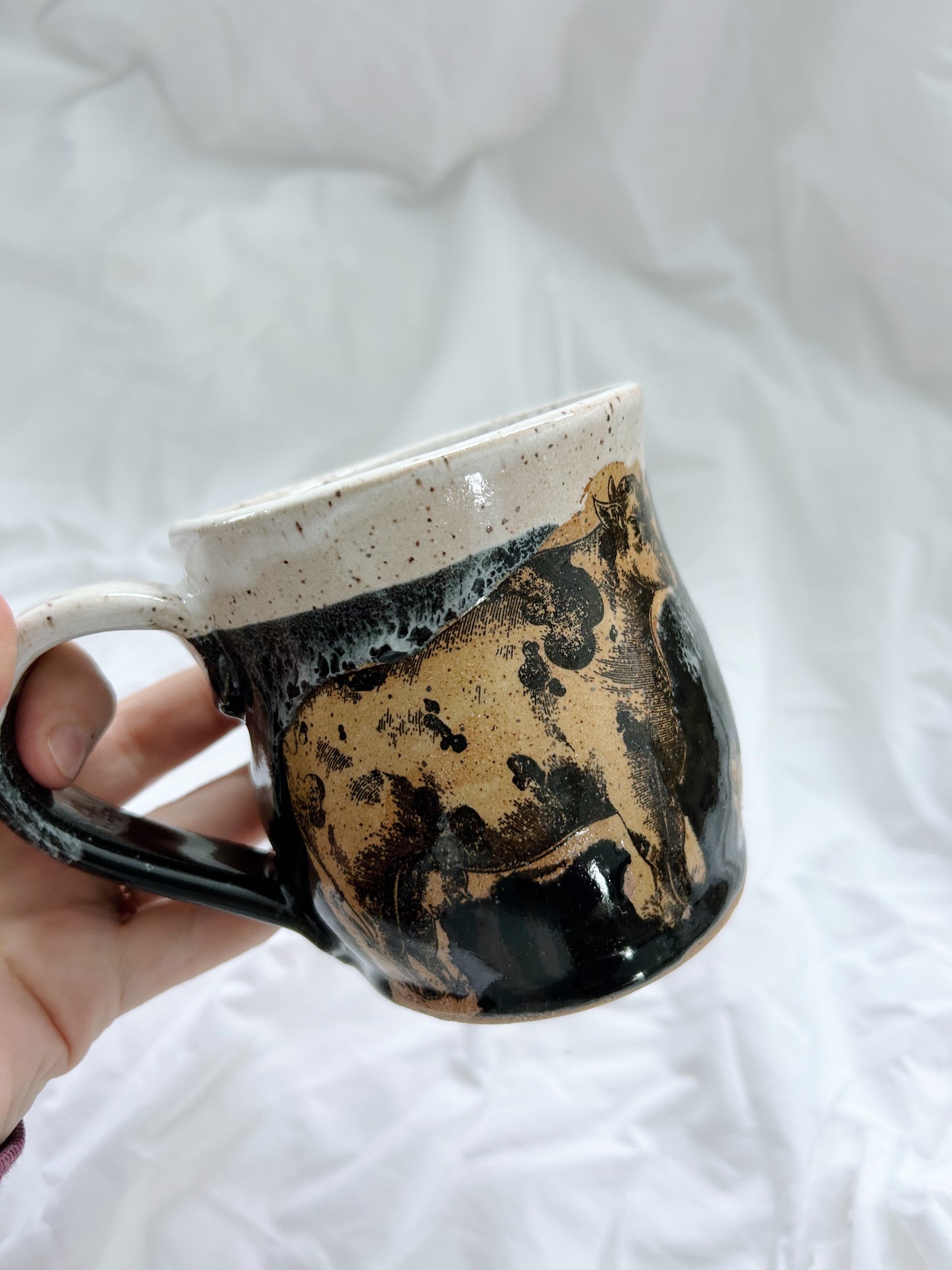 Medium Jersey mug | Black and White