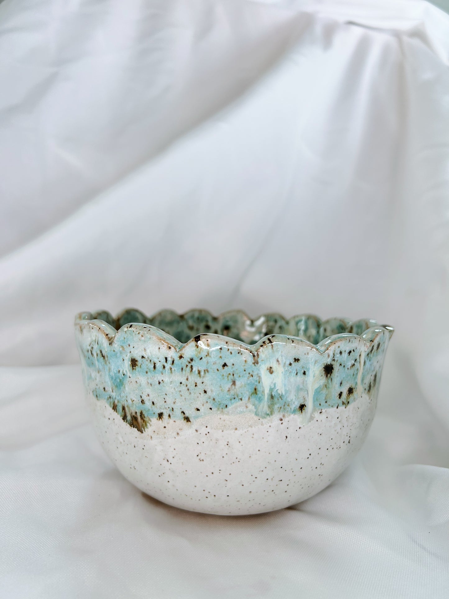 Small Scalloped bowl | Quail egg