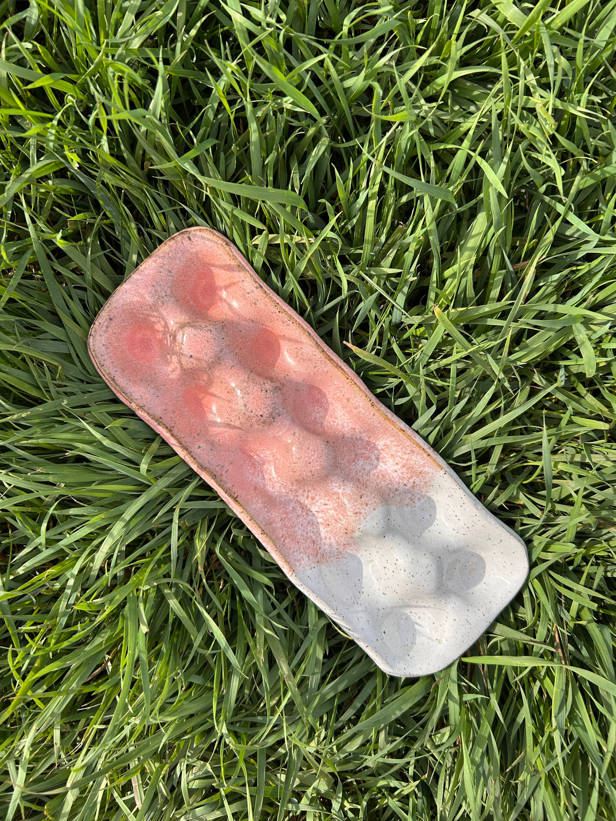 Egg tray | simple pink