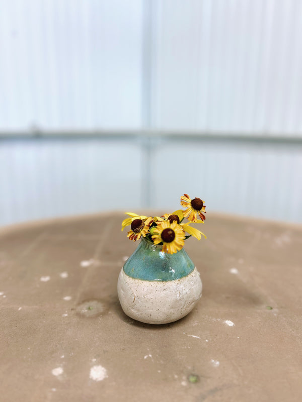 Bud vase 3
