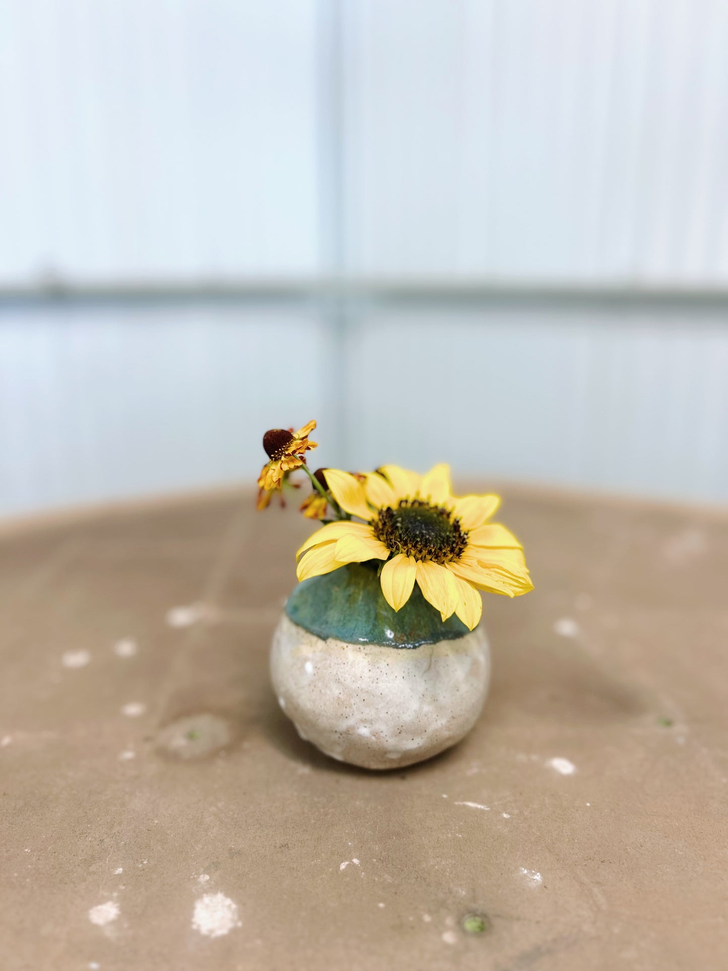 Bud vase 3