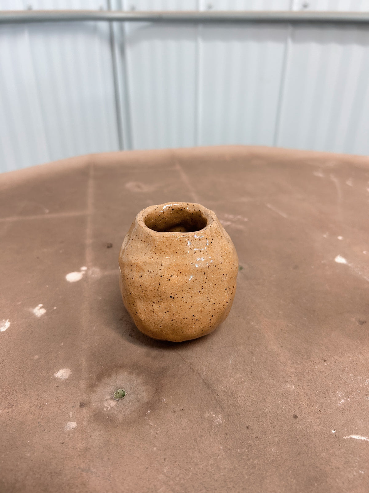 Bud vase 6