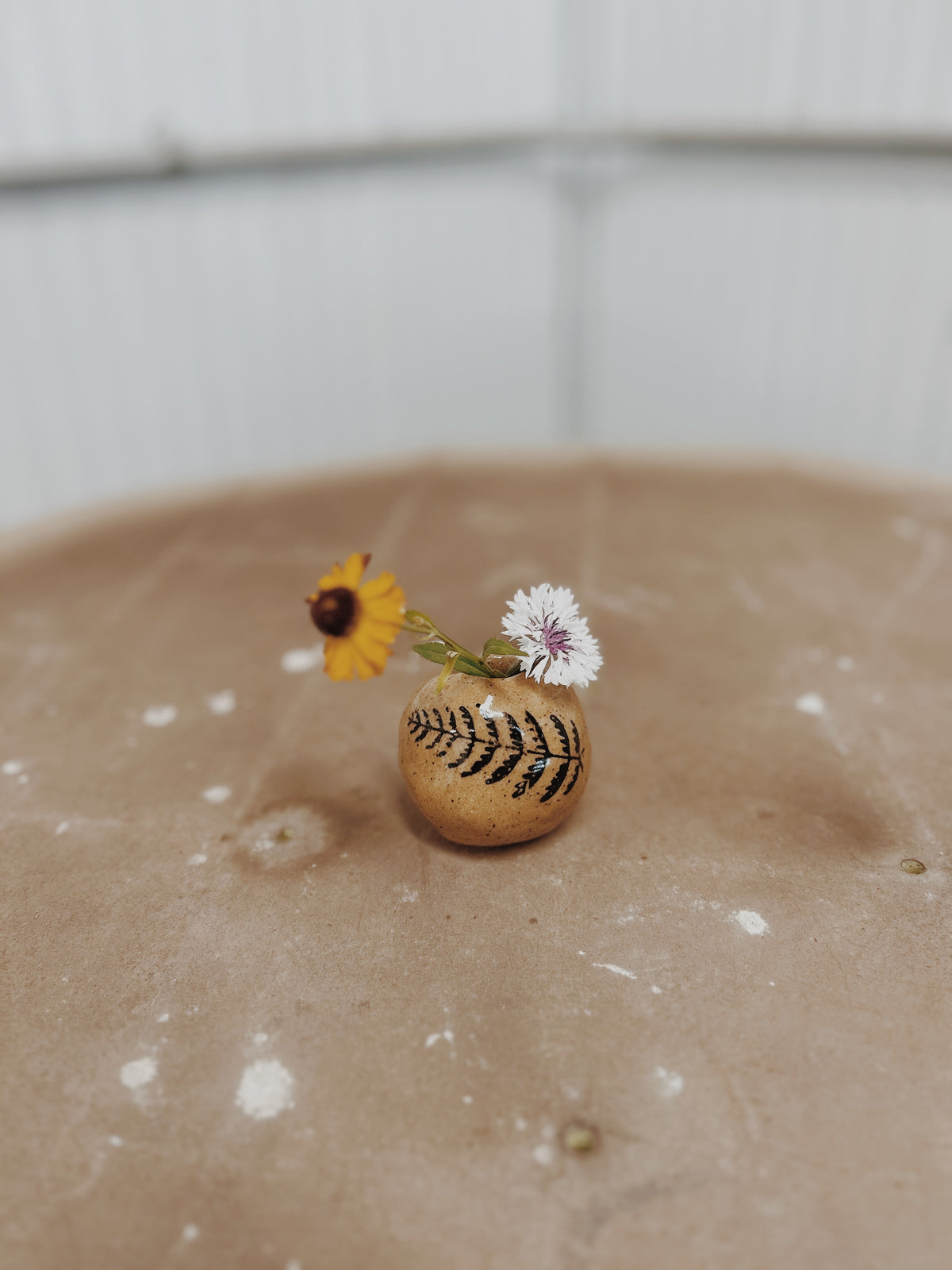 Bud vase 7