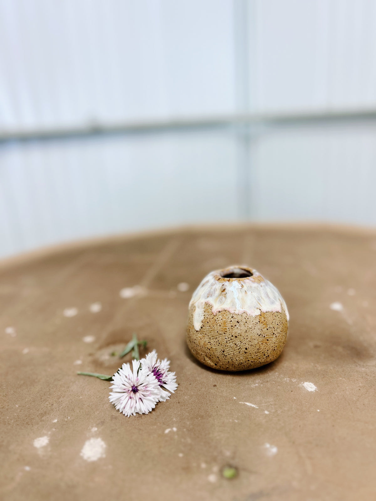 Bud vase 12