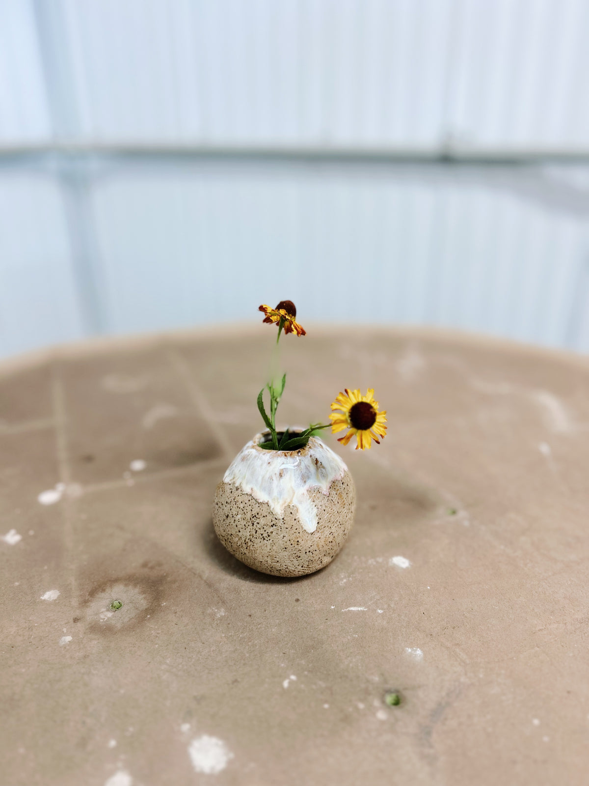 Bud vase 12